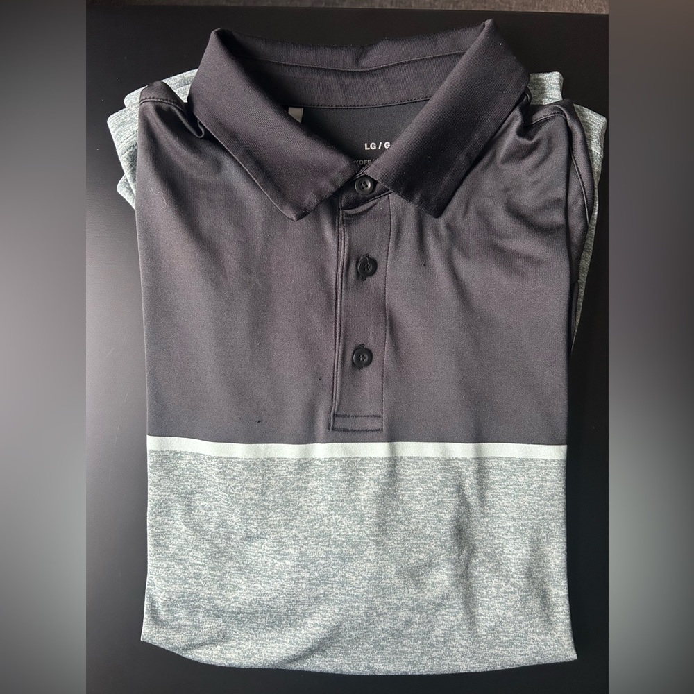 Large Under armour golf polo